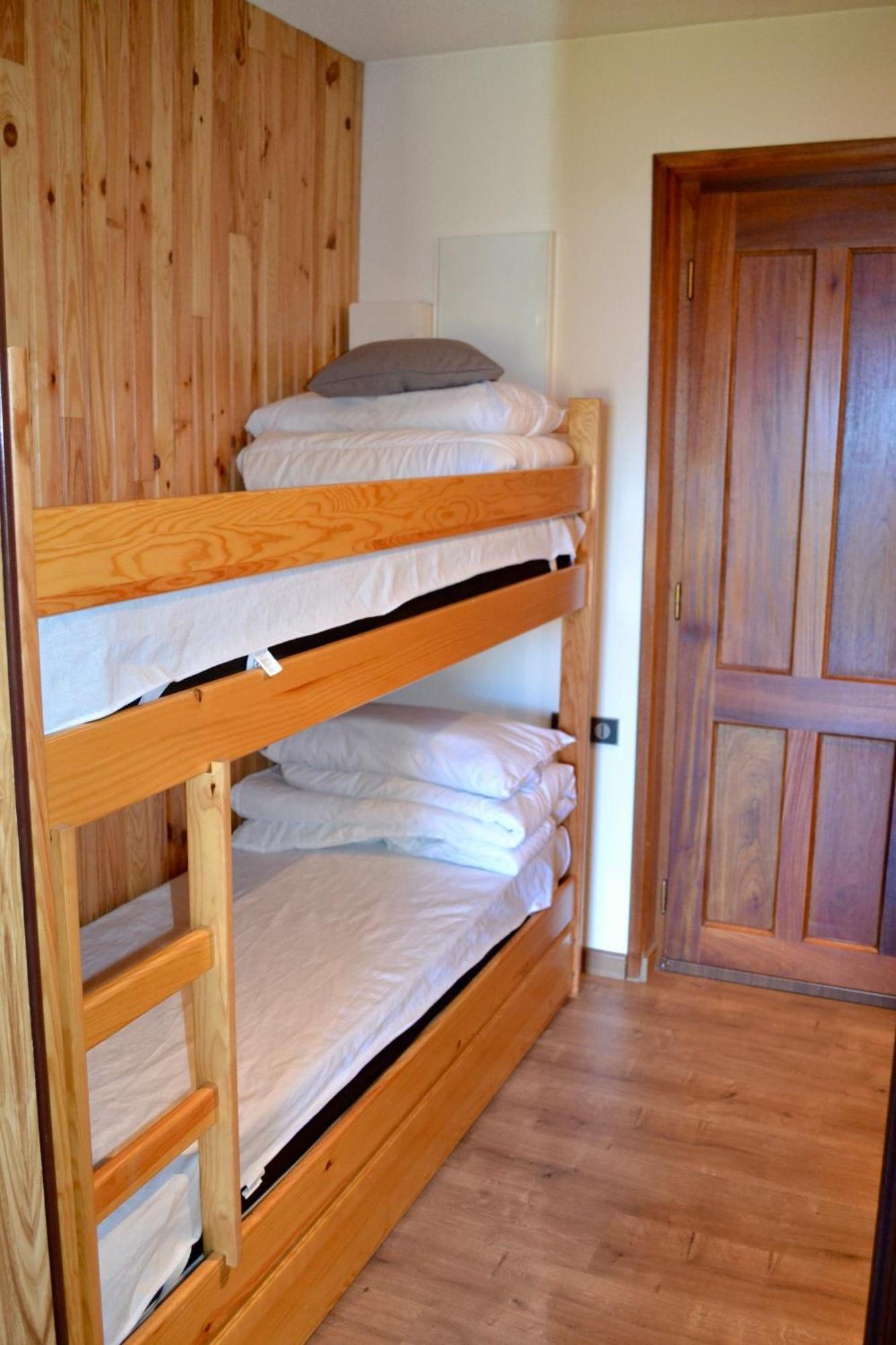 Bolquère Studio Cabine Chaleureux A Pyrenees 2000 - Wifi Et Parking Prive מראה חיצוני תמונה