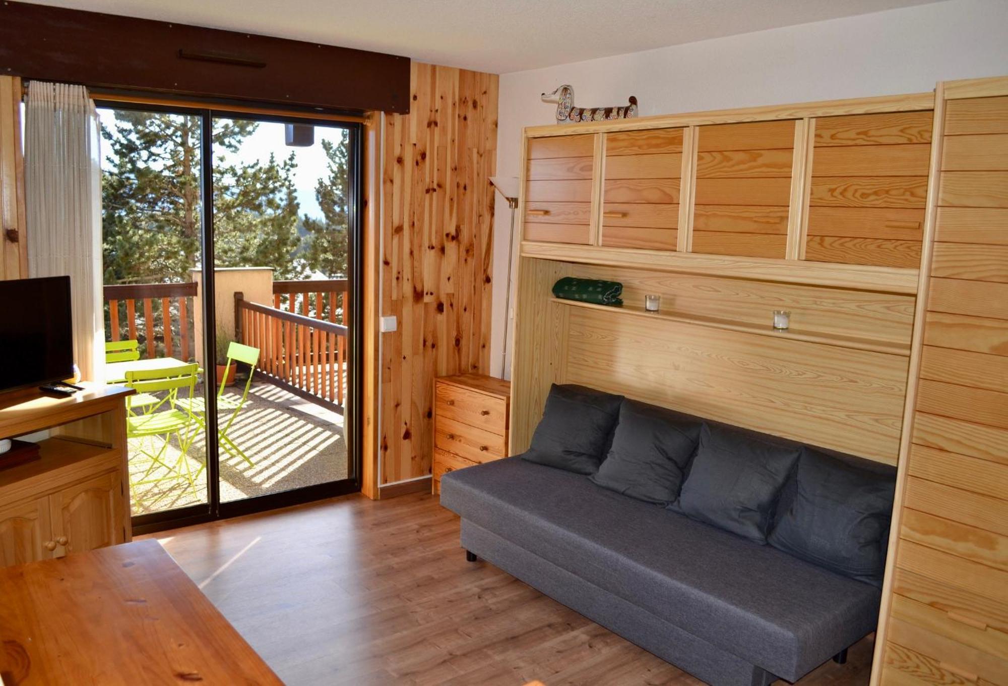 Bolquère Studio Cabine Chaleureux A Pyrenees 2000 - Wifi Et Parking Prive מראה חיצוני תמונה